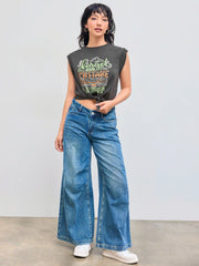 Round Neckline Graphic Knotted Crop Top