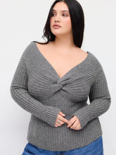 Knit V-neck Long Sleeve Twist Top Curve & Plus