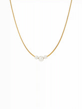 FAUX PEARL NECKLACE