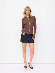 Knit Contrasting Binding Lettuce Trim Top