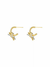 KNOT STUD EARRINGS
