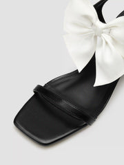 BOWKNOT SQUARE TOE CHUNKY HEELED SANDALS