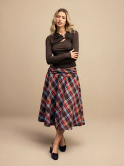 Round Neckline Asymmetrical Twist Metal Detail Top