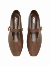 FAUX LEATHER DISTRESSED FLATS