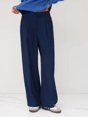 Mid Rise Straight Leg Pleated Trouser