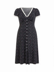 Ditsy Floral V-neck Lace Trim Maxi Dress Curve & Plus