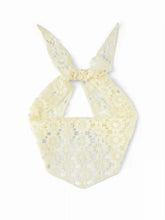 FLORAL TRIANGLE HEADSCARF