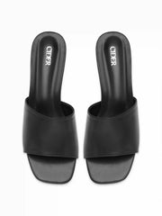 SQUARE TOE CHUNKY HEELED SANDALS