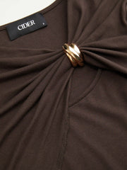 Round Neckline Asymmetrical Twist Metal Detail Top