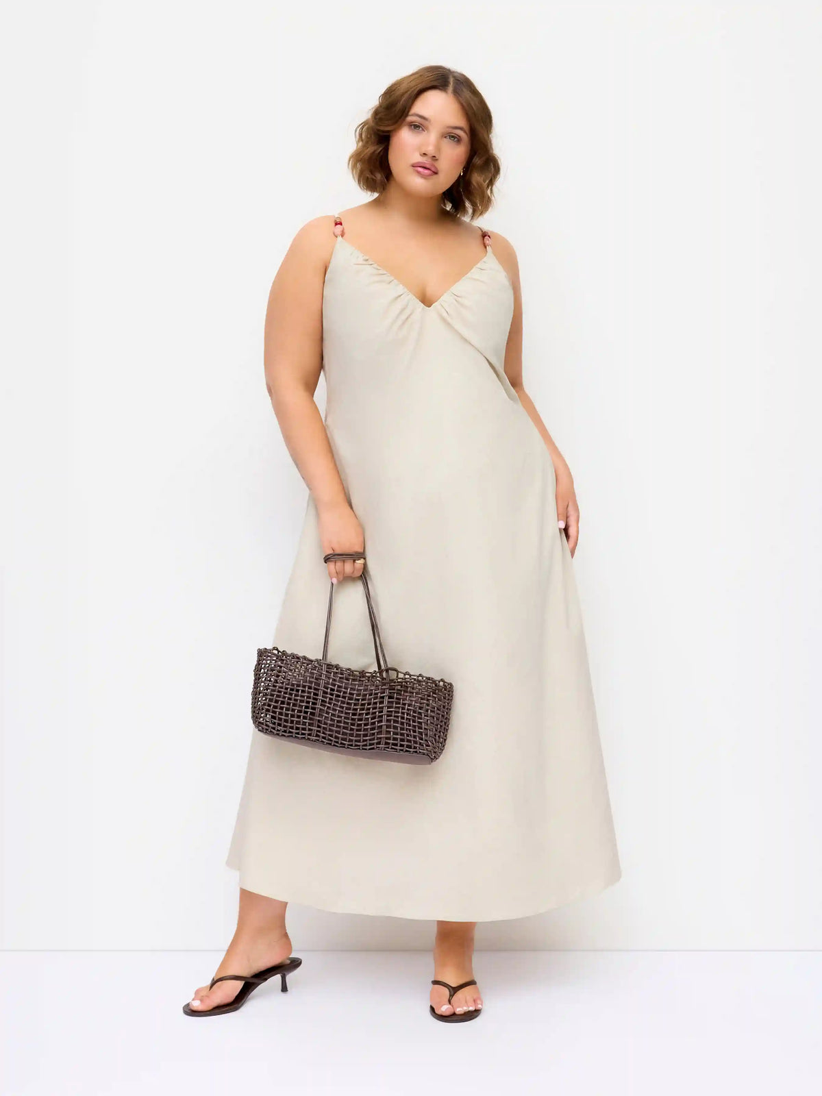 Linen-blend V-neck Ruched Aline Maxi Dress Curve & Plus