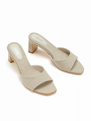 CHUNKY HEELED SANDALS