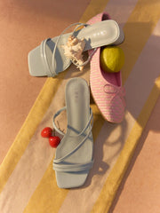 STRAP SQUARE TOE  CHUNKY HEEL SANDALS