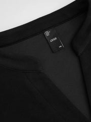 V-neck Solid Pleated Crop Top Curve & Plus