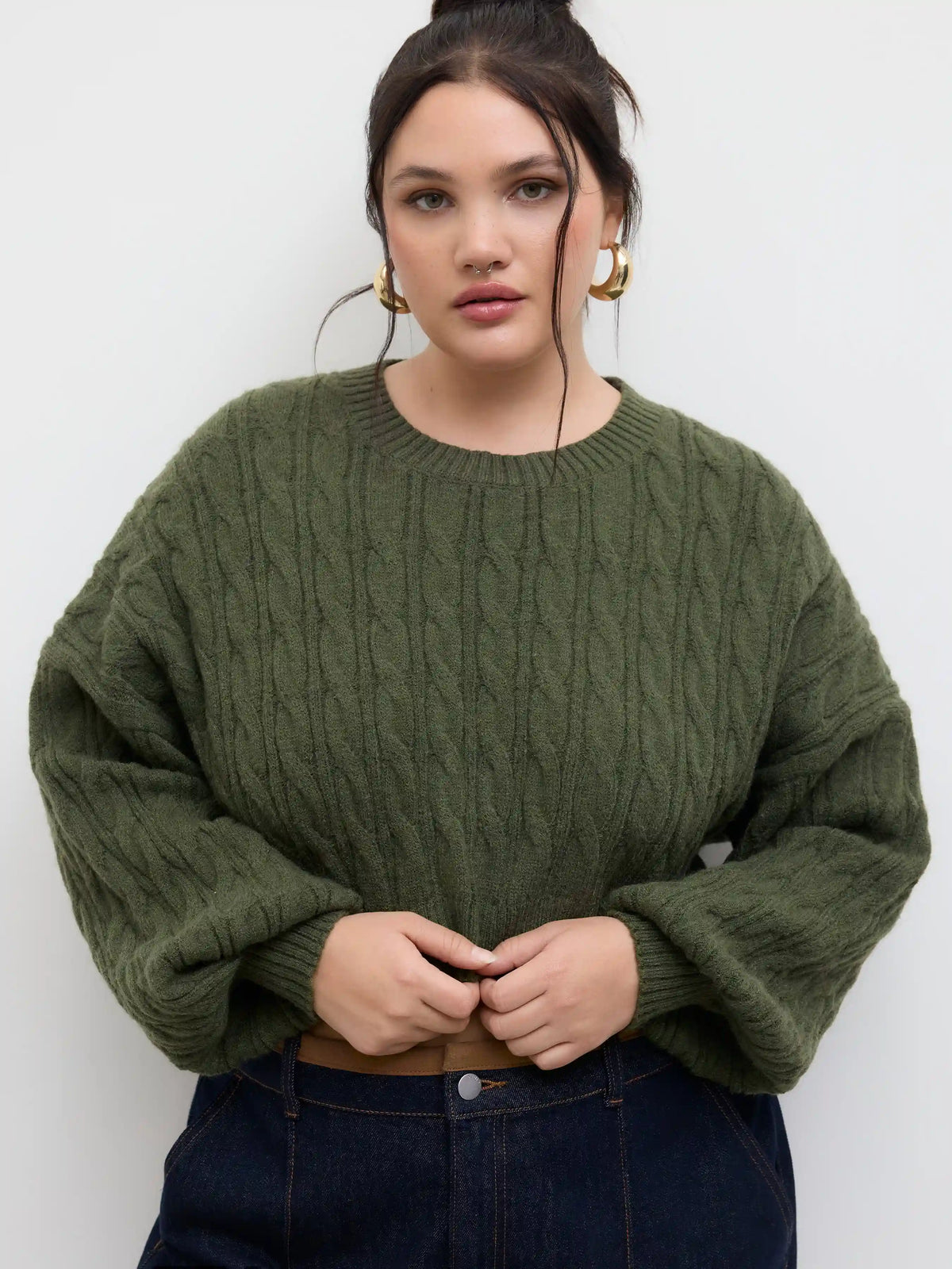 Cable Knit Round Neckline Crop Sweater Curve & Plus