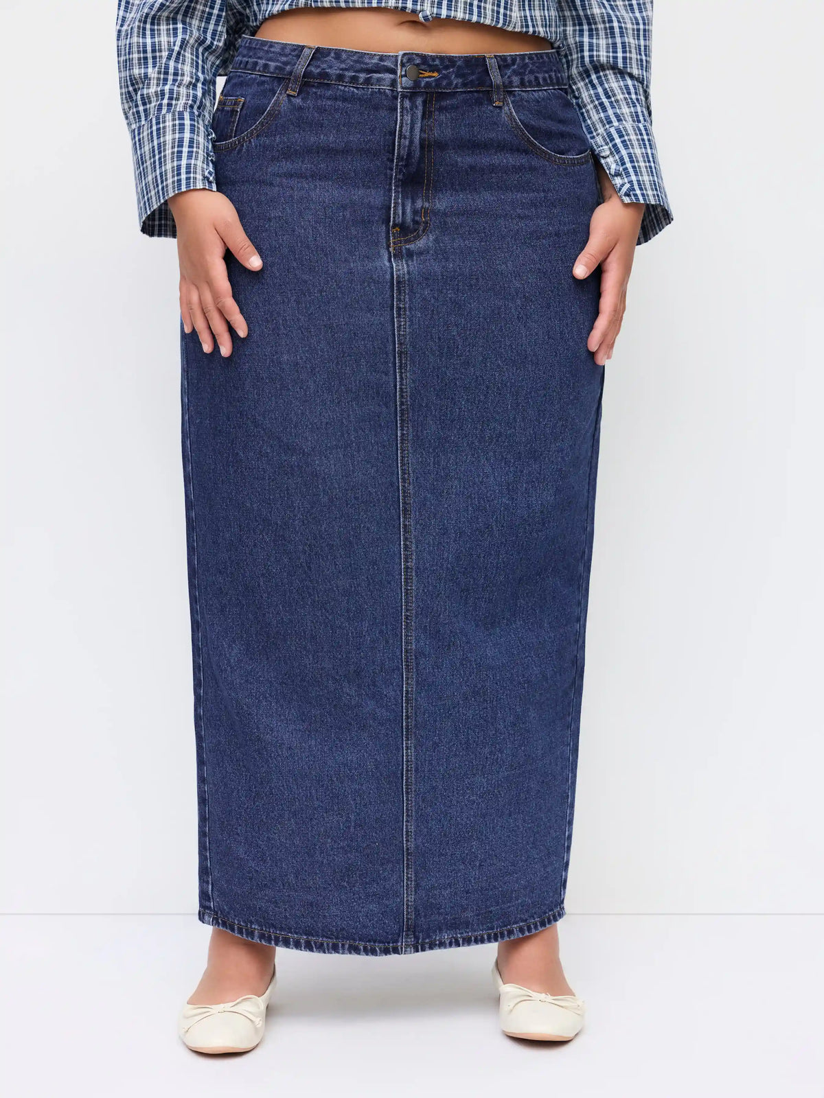 The Pencil Maxi Curve & Plus