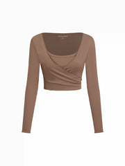 U-neckline Solid Long Sleeve Crop Active Top
