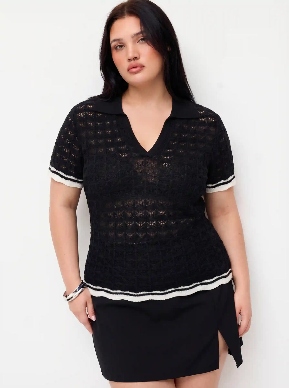 Knit Collar V-Neck Hollow Out See-through Top Curve & Plus