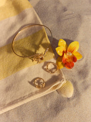 FLOWER STUD EARRINGS